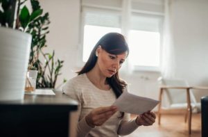فرستادن نامه از طرف بانک برای بدهی معوقه